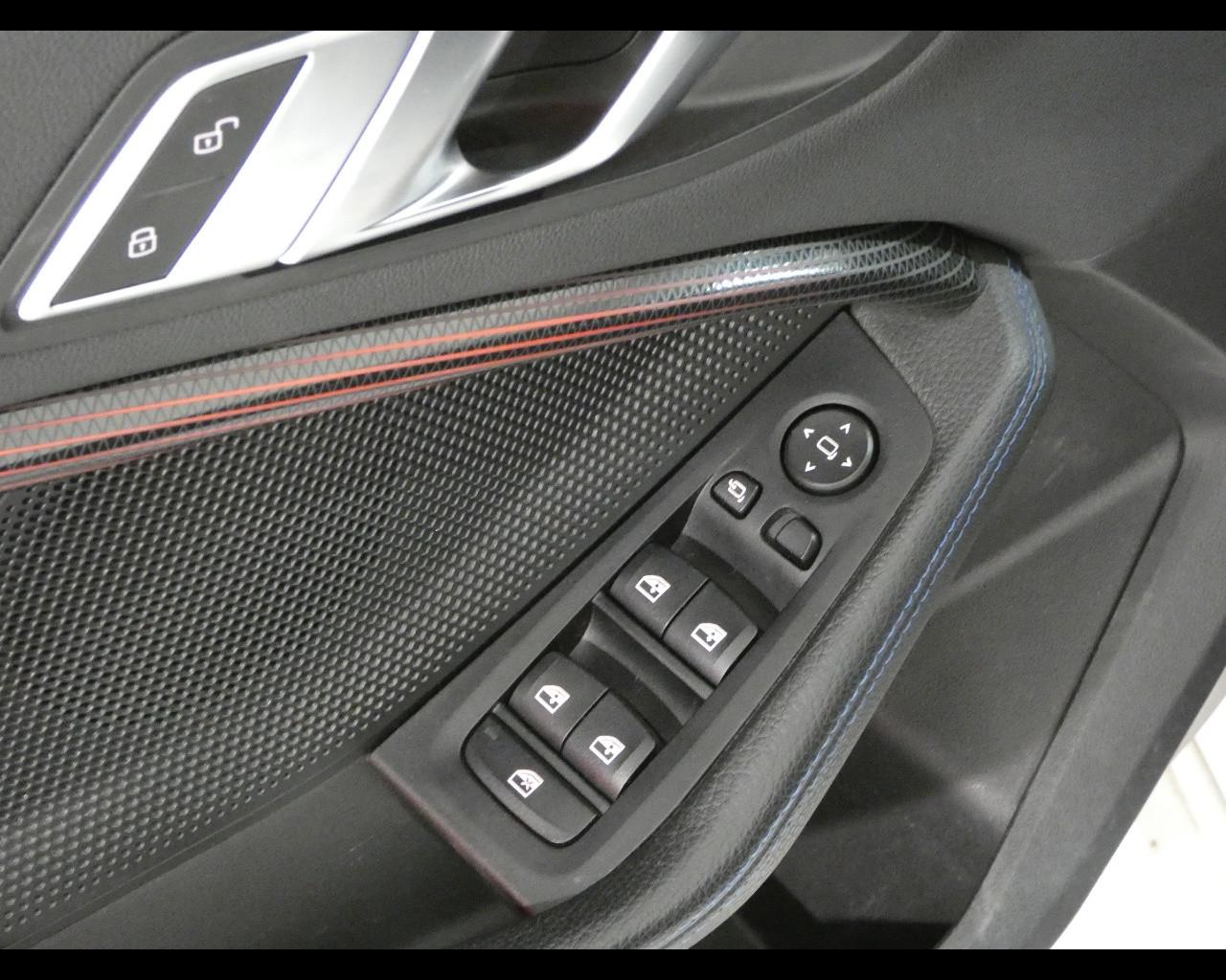 BMW Serie 1 (F40) - 118d 5p. Msport