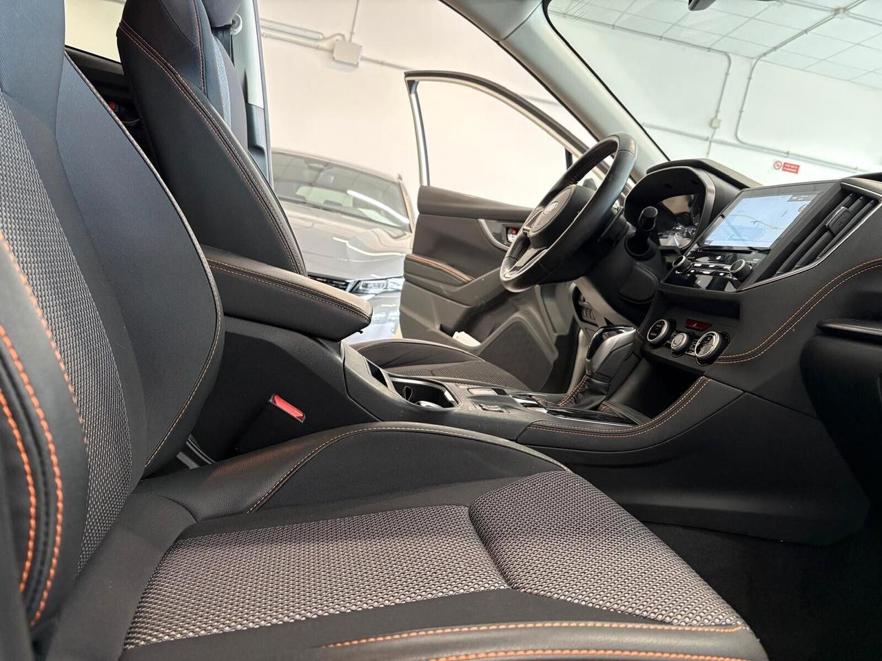 Subaru XV STYLE NAVI 2.0i Lineartronic AWD UNICO PR.
