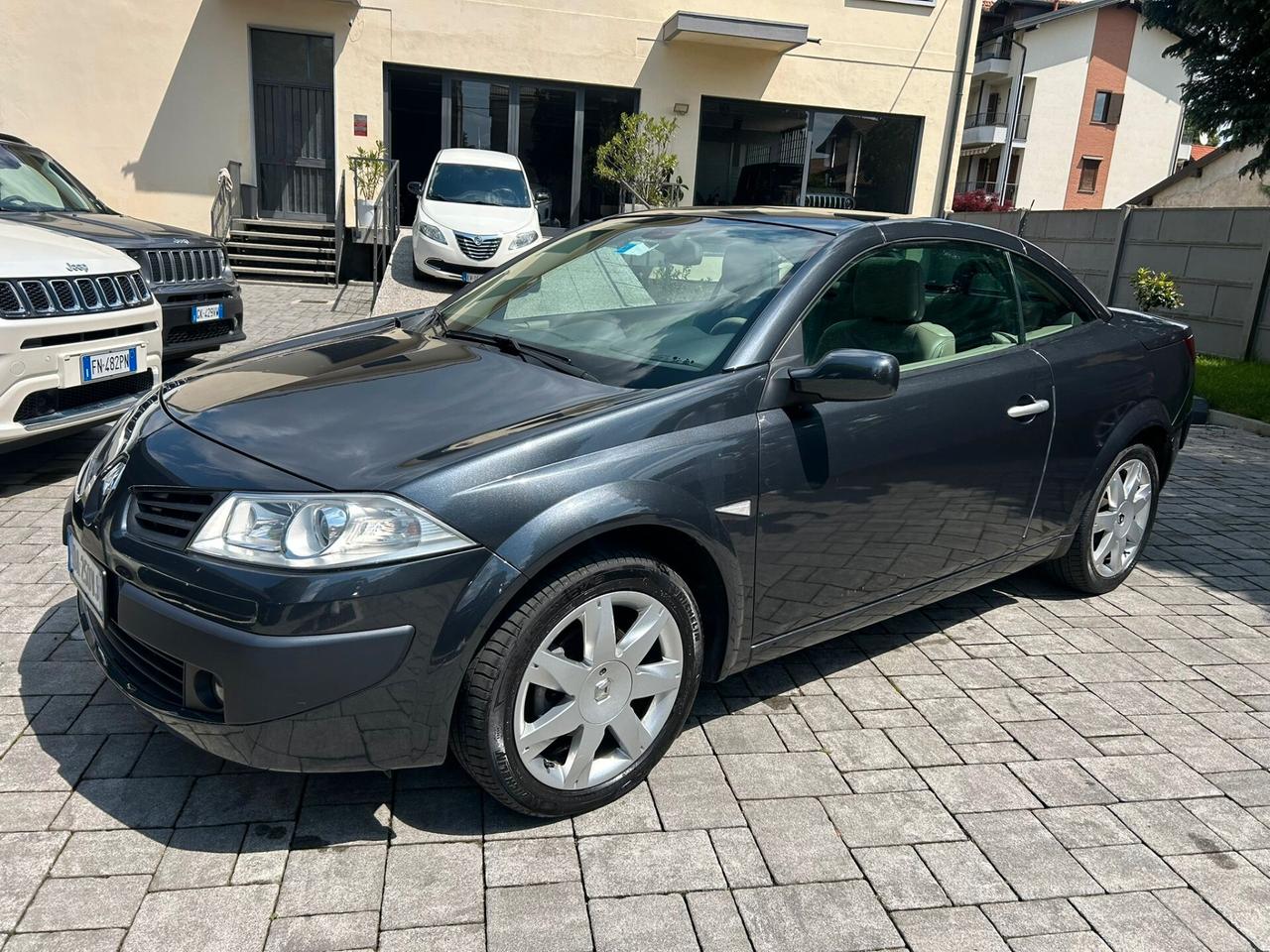 Renault Megane Mégane C-C 1.5 dCi/105CV Luxe
