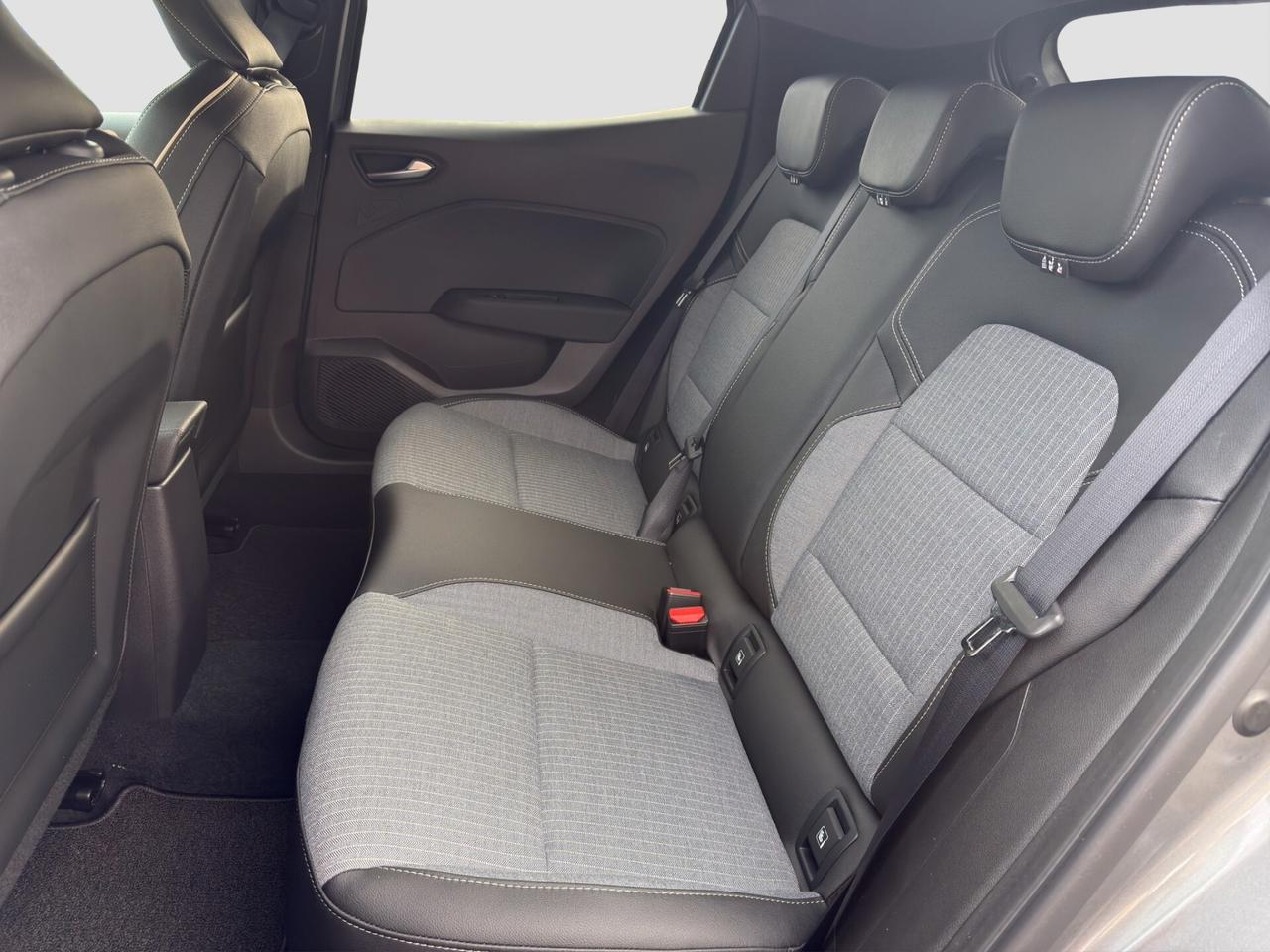 Renault Clio ECO-G 100 CV 5 porte Techno