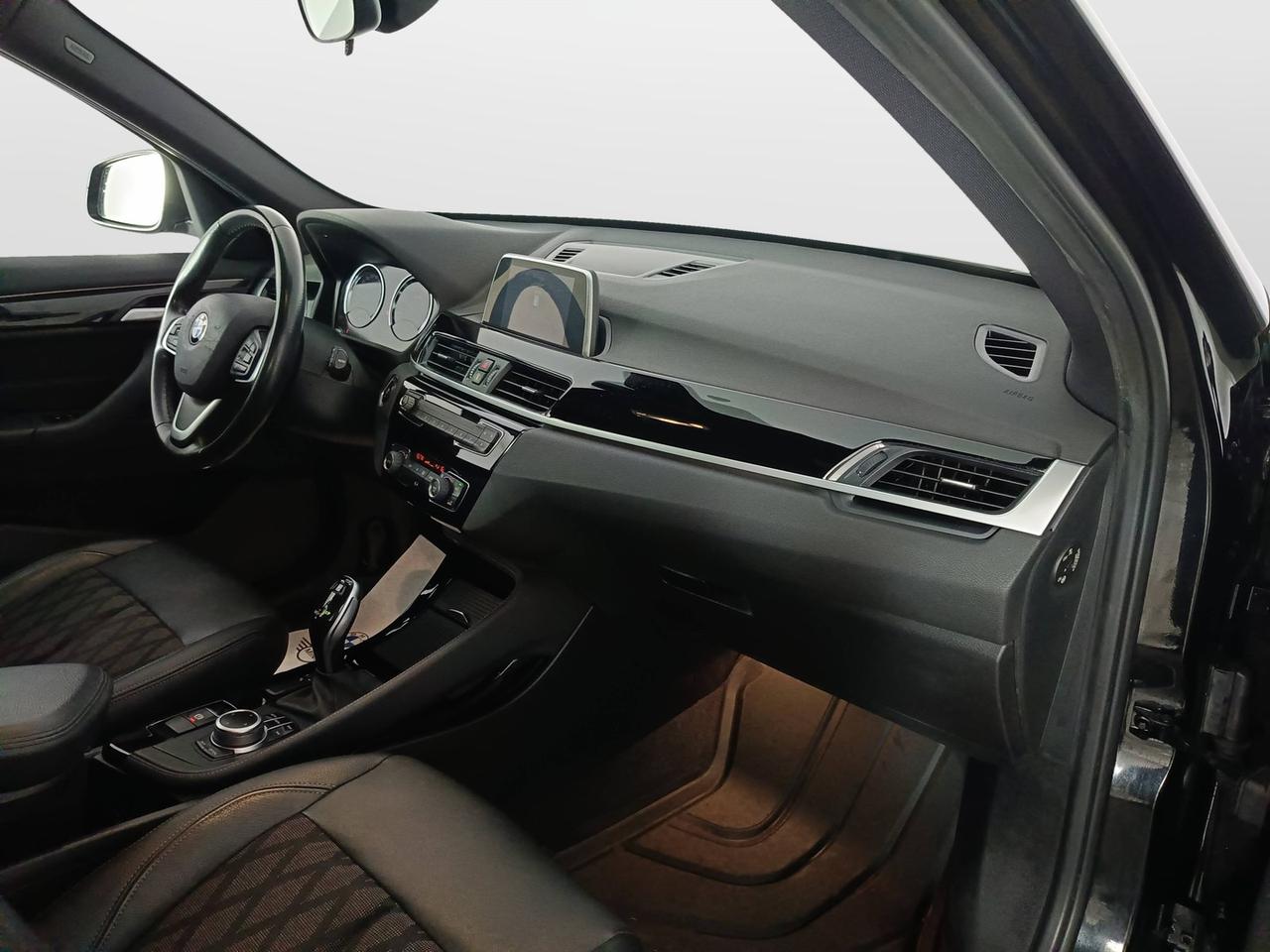 BMW X1 F48 - X1 sdrive18d xLine auto my18