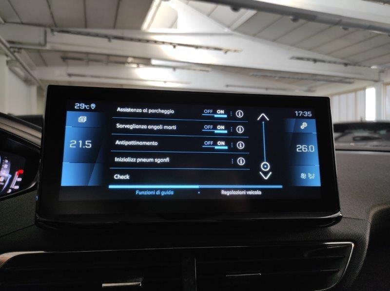 PEUGEOT 3008 2ª serie - 3008 BlueHDi 130 S&S EAT8 Allure Pack