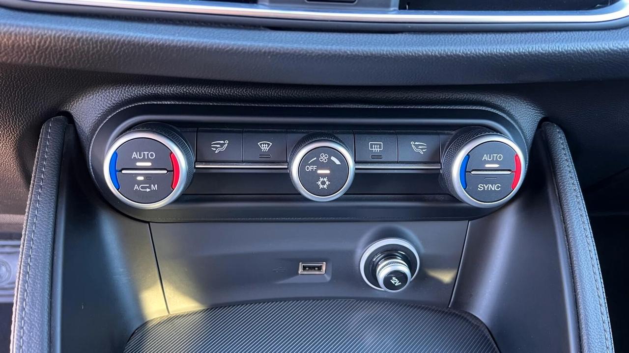 Alfa Romeo Stelvio 2.2 Turbodiesel 210 CV AT8 Q4 Executive