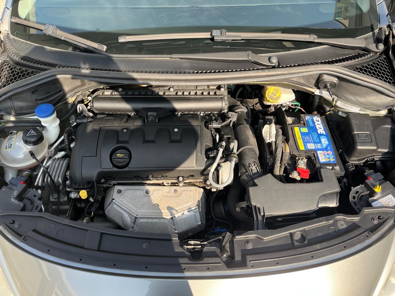 Peugeot 207 1.6 VTi 120CV CC Roland Garros GANCIO TRAINO