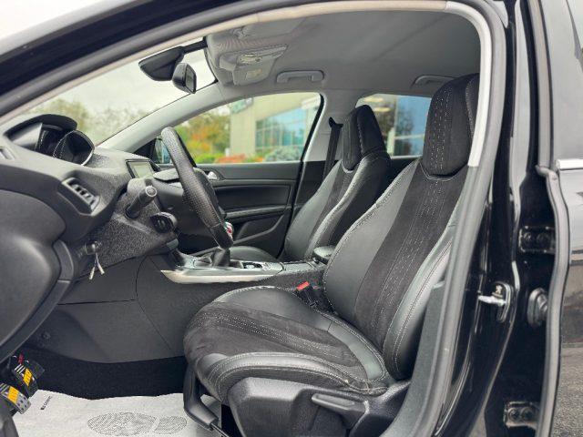 PEUGEOT 308 BlueHDi 120 S&S GT LINE *UNIPROP*