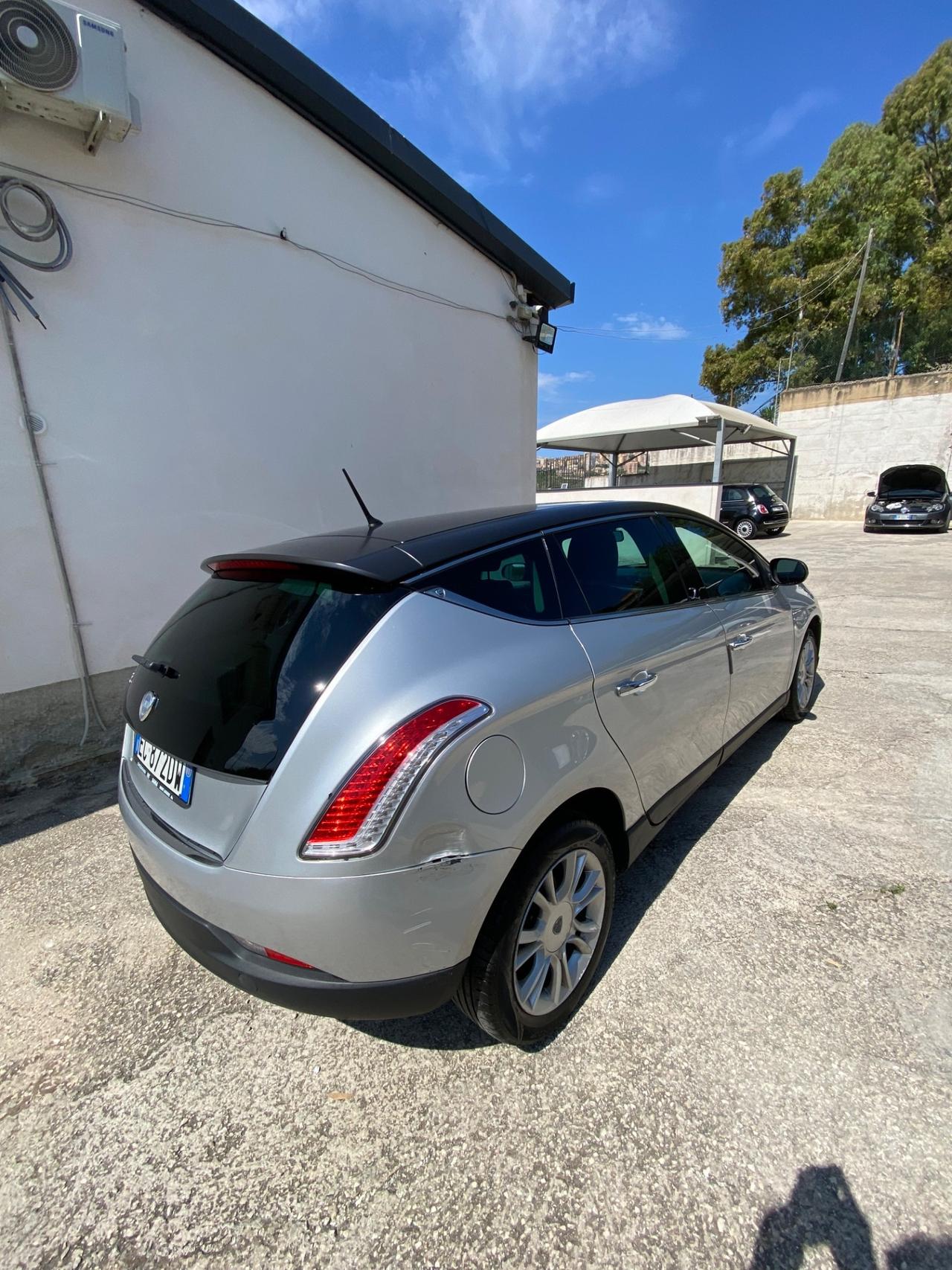 Lancia Delta 1.6 multijet