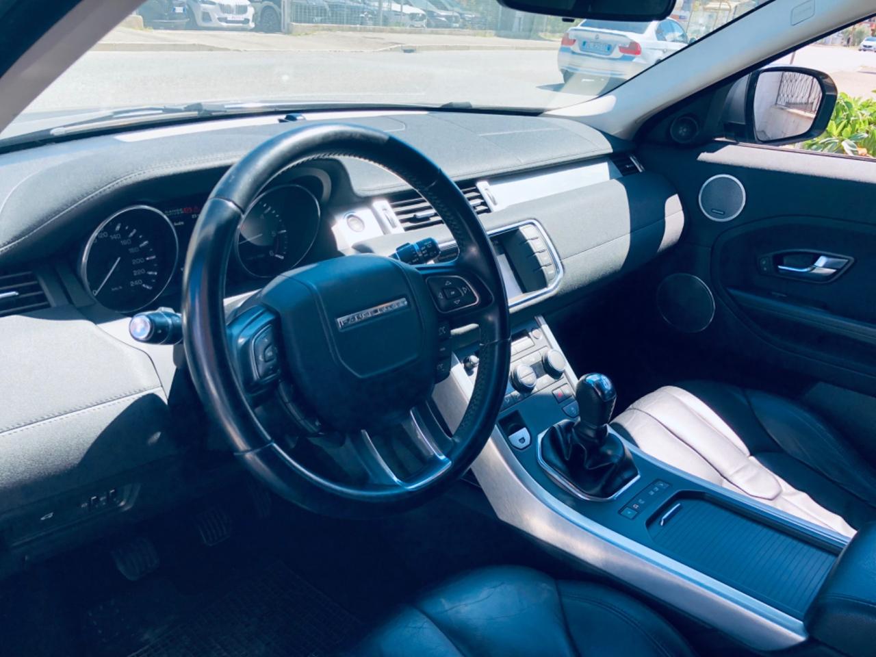 Land Rover Evoque 2.2 TD4 5p. Prestige 4X4 PELLE
