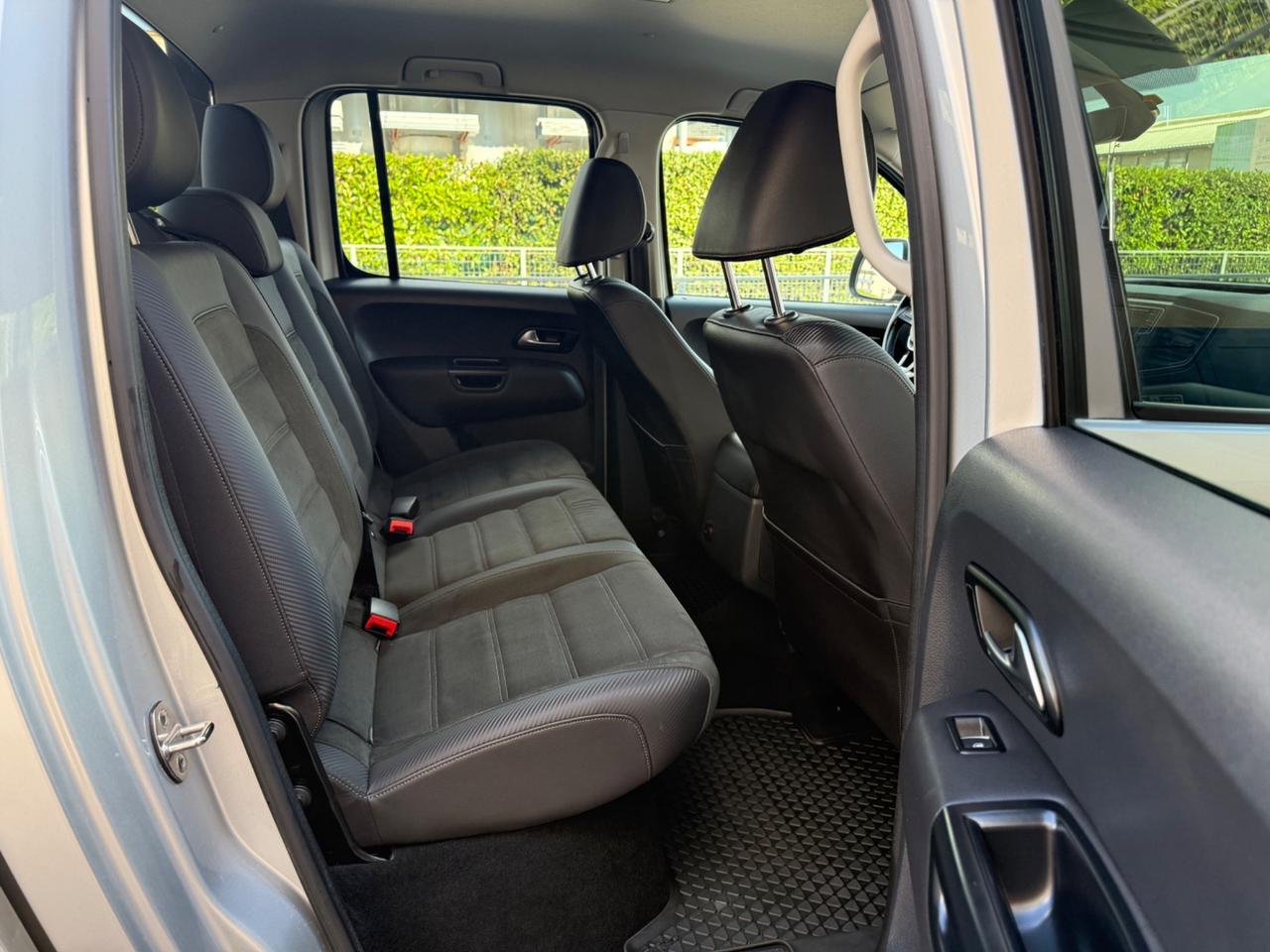 Volkswagen Amarok 3.0 V6 TDI 258CV 4MOT. aut. Aventura
