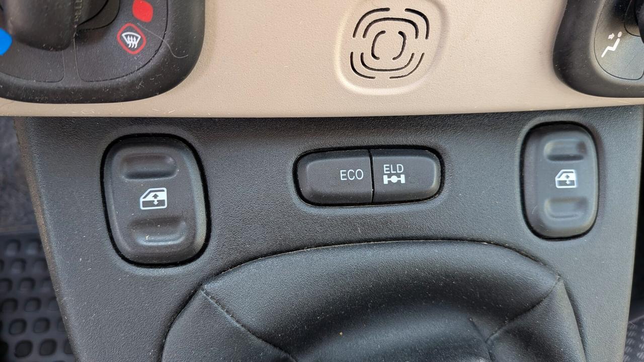 Fiat Panda 0.9 TwinAir Turbo S&S 4x4 versione Tony Fassina