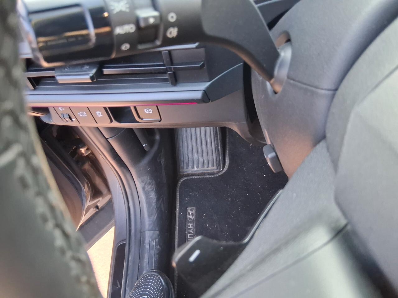 Hyundai Santa Fe 1.6 T-GDi HEV 4WD AT 7 posti Business