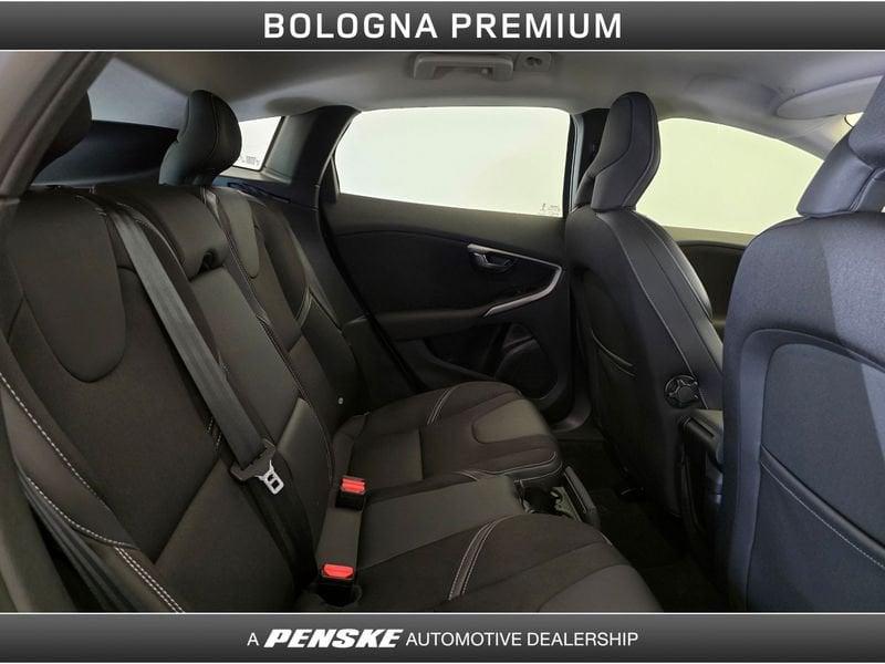 Volvo V40 D2 Geartronic Business Plus