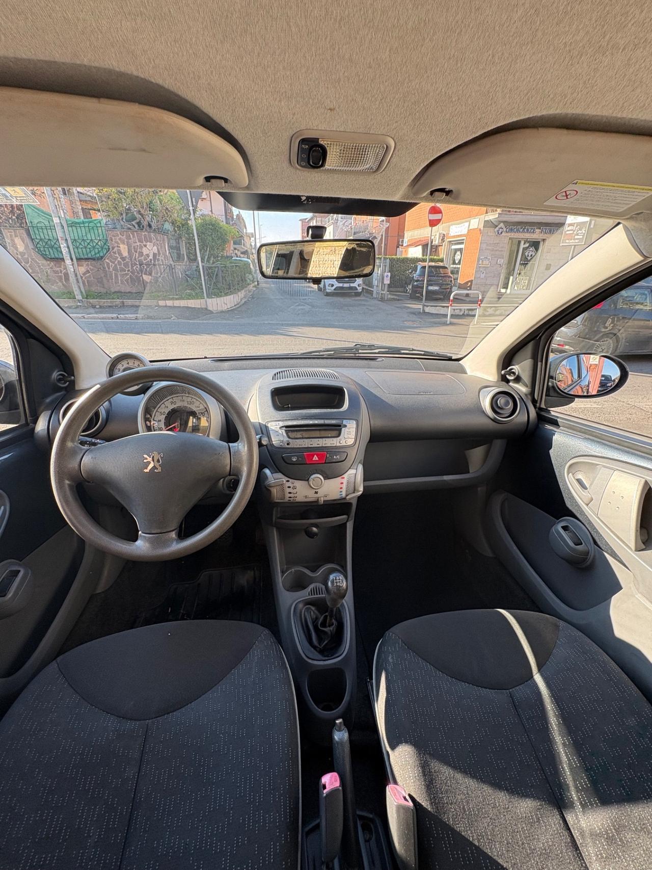 Peugeot 107 1.0 68CV 5p. Plaisir