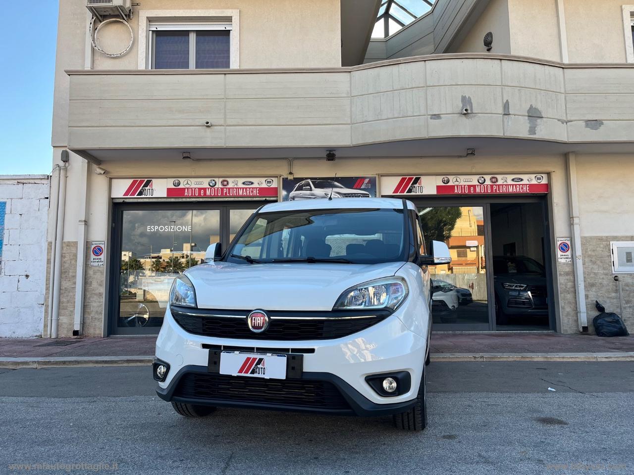 FIAT Doblò 1.4 T-Jet Natural Power Lounge