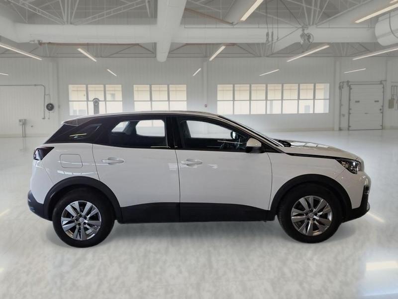PEUGEOT 3008 BLUEHDI 130 EAT8 SES BUSINESS SUV