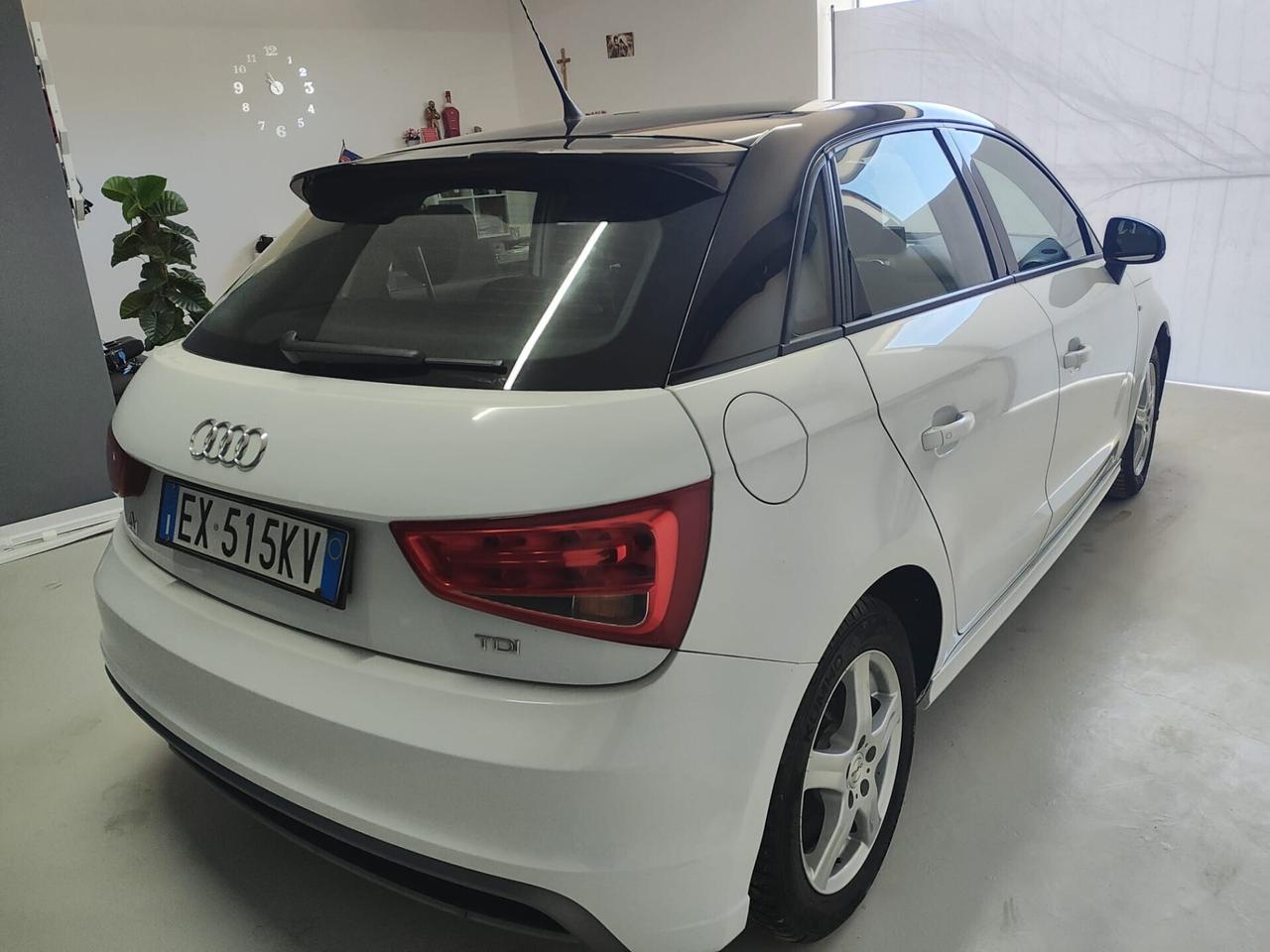Audi A1 1.6 TDI S line edition