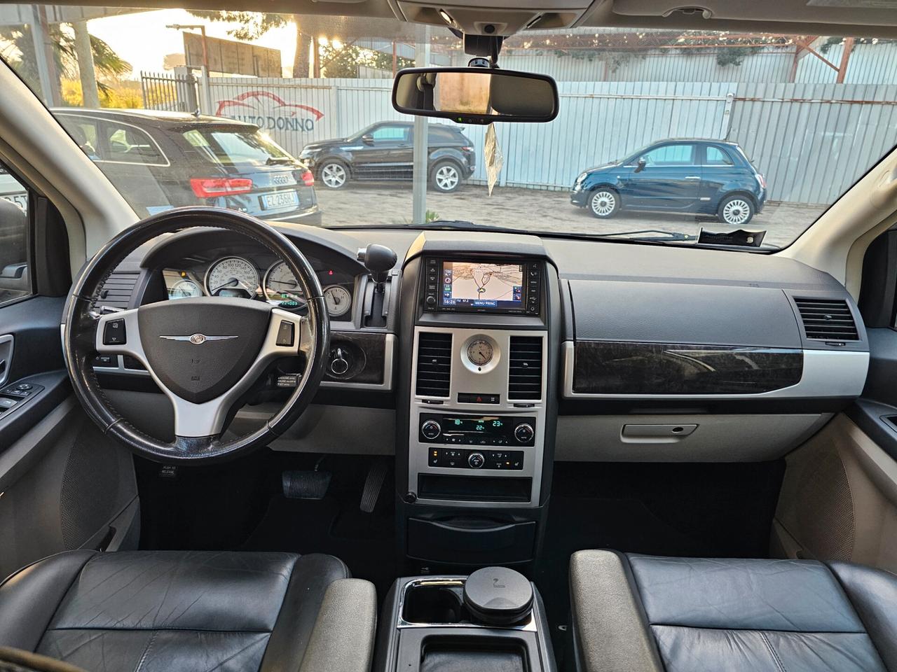 Chrysler Grand Voyager 2.8 CRD DPF Limited Stowngo