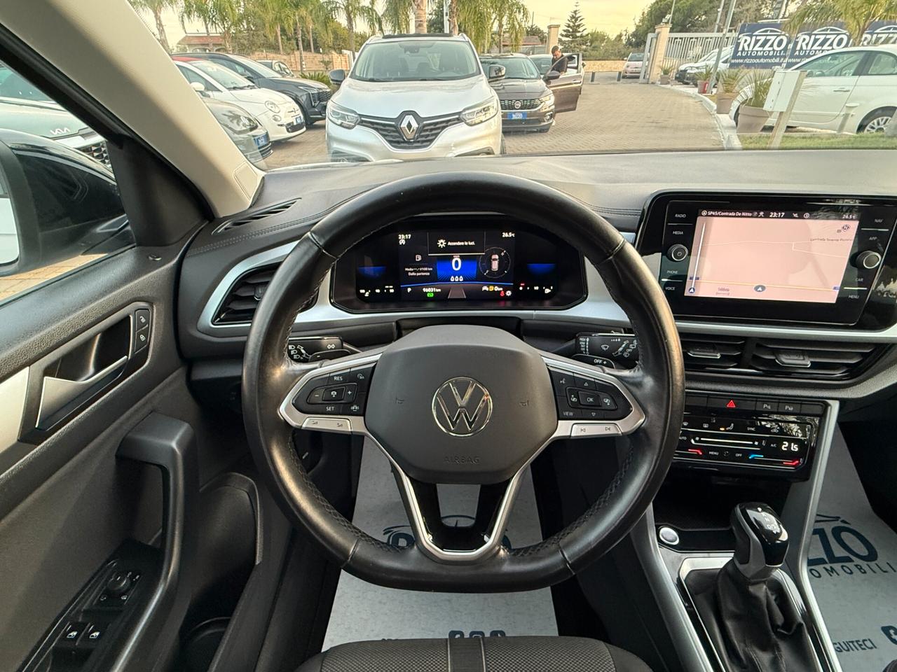 VOLKSWAGEN T-ROC 2.0 TDI SCR 150 CV IQ DRIVE LIFE DSG FULL LED COCKPIT NAVI