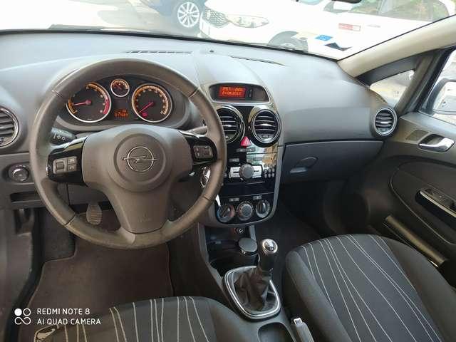 Opel Corsa Corsa IV 2010 3p 1.0 Edition