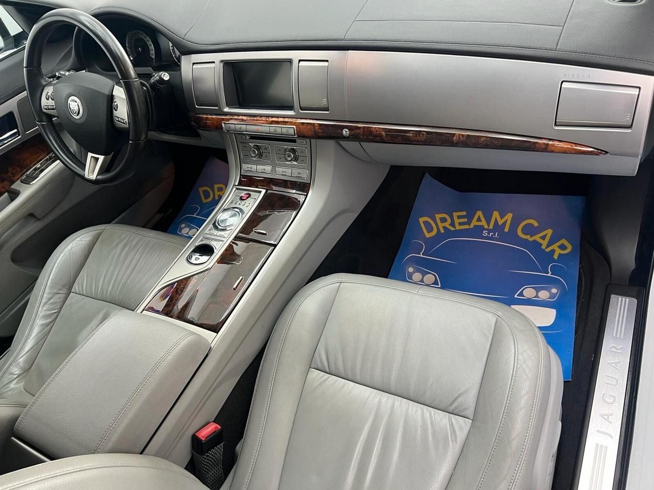 Jaguar XF 3.0 D V6 241CV 5p. - Diesel