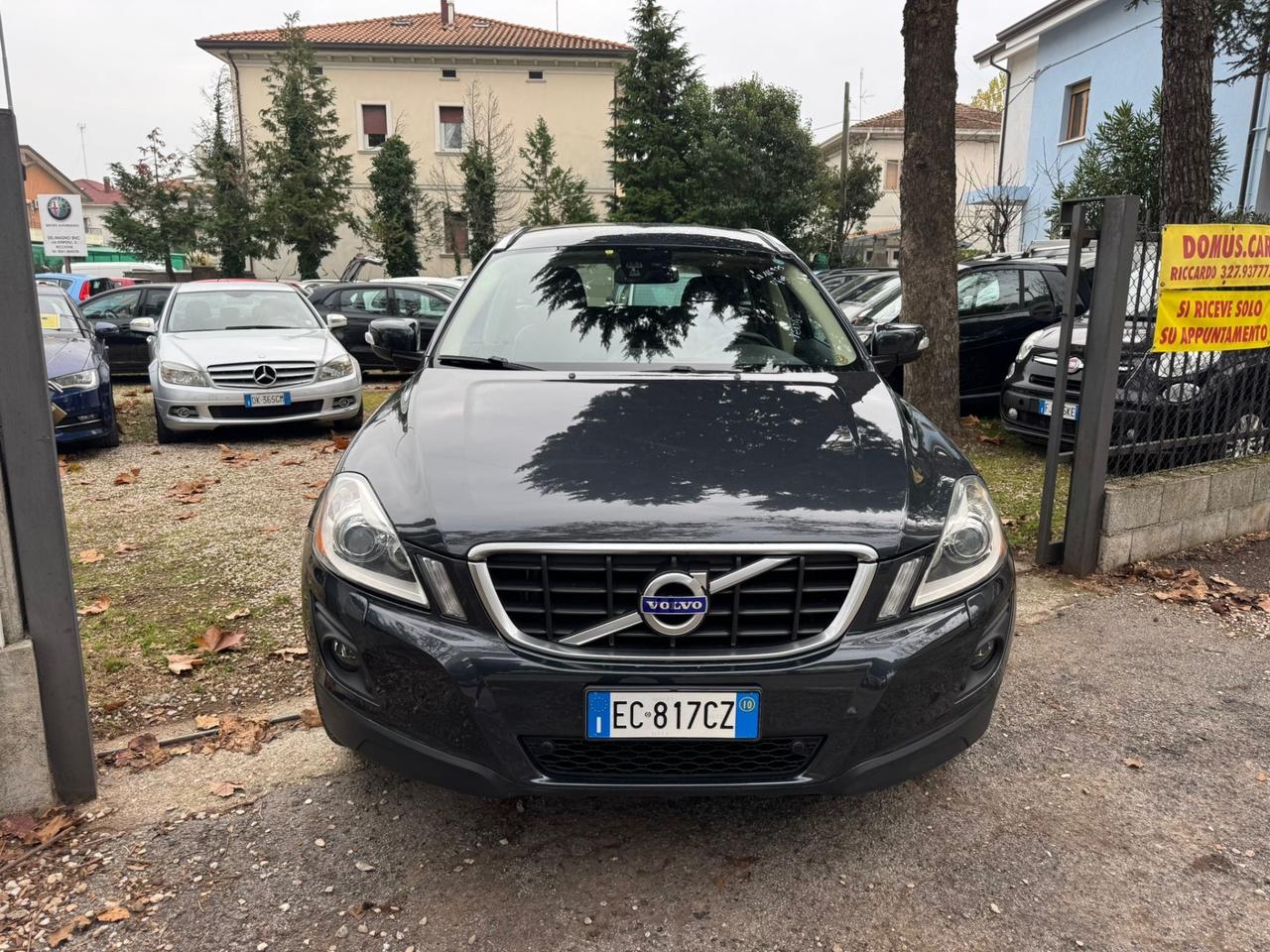 Volvo XC 60 XC60 D5 AWD Geartronic Summum