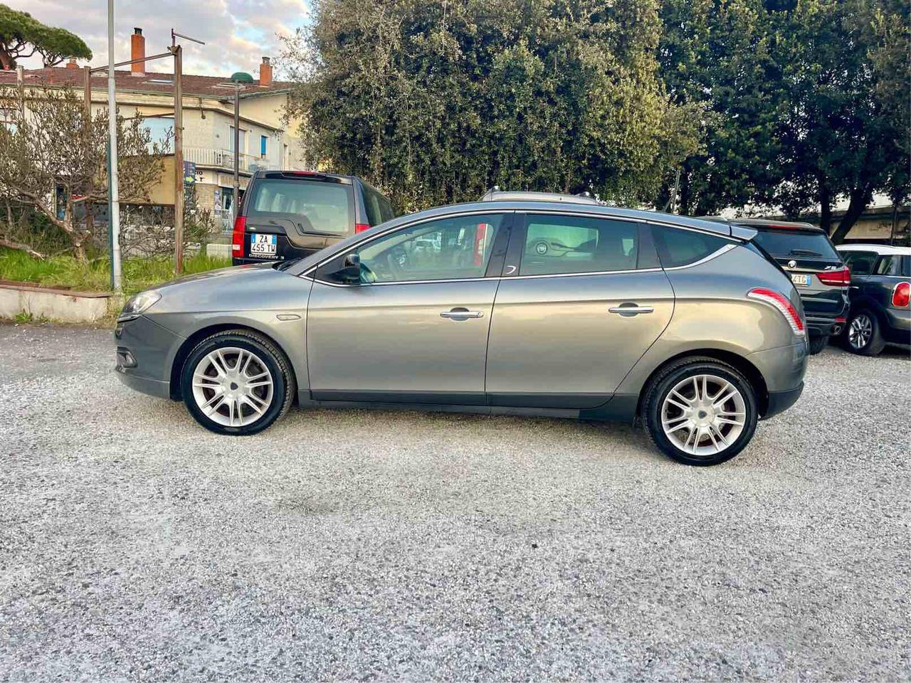 LANCIA DELTA - 163 CV - PLATINO