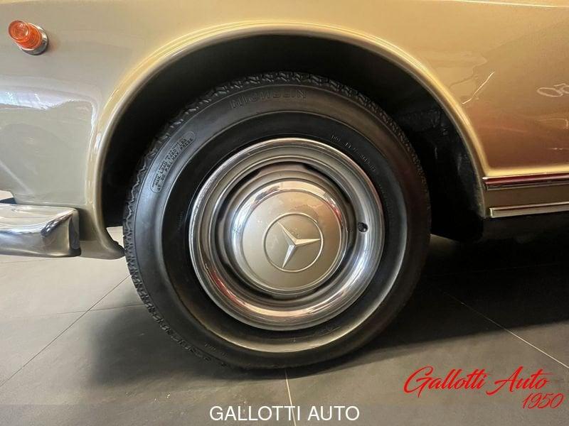 Mercedes-Benz W113 – 230 SL Pagoda MOD. W113 – 230 SL Pagoda - ITALIANA DA SEMPRE