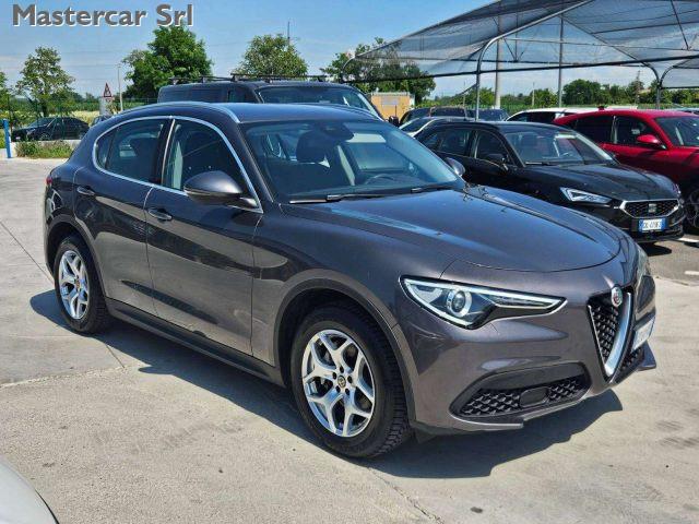 ALFA ROMEO Stelvio Stelvio 2.2 td Business Q4 4x4 190cv autom. - ta