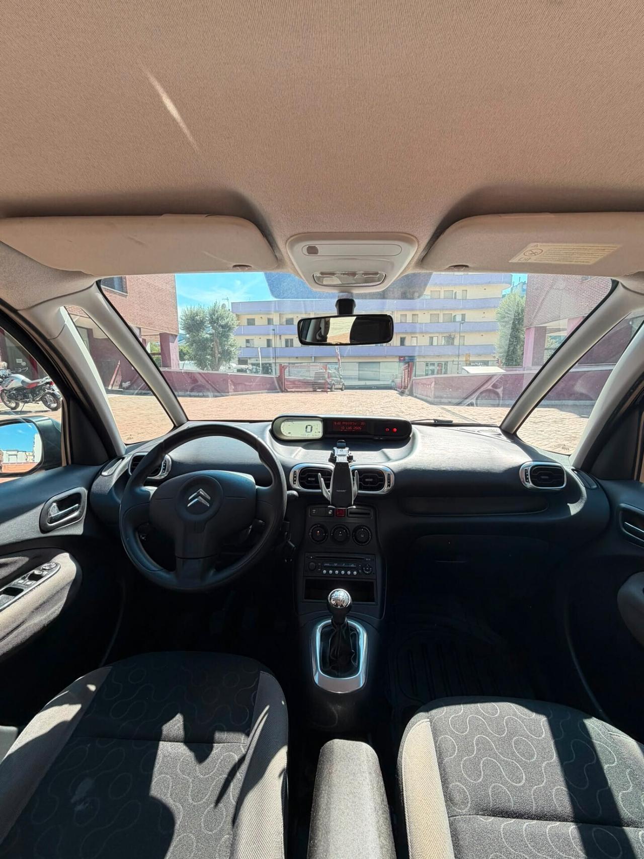 Citroen C3 Picasso 1.4 VTi 95 Exclusive Style GPL APPENA RINNOVATO