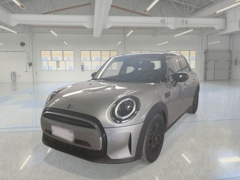 MINI COOPER CLASSIC AUTO 5 PORTE BERLINA