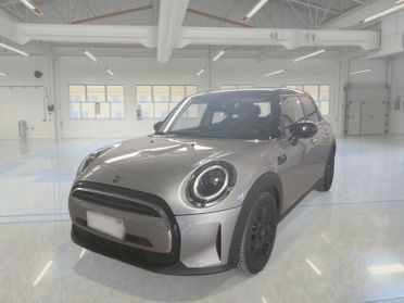 MINI COOPER CLASSIC AUTO 5 PORTE BERLINA
