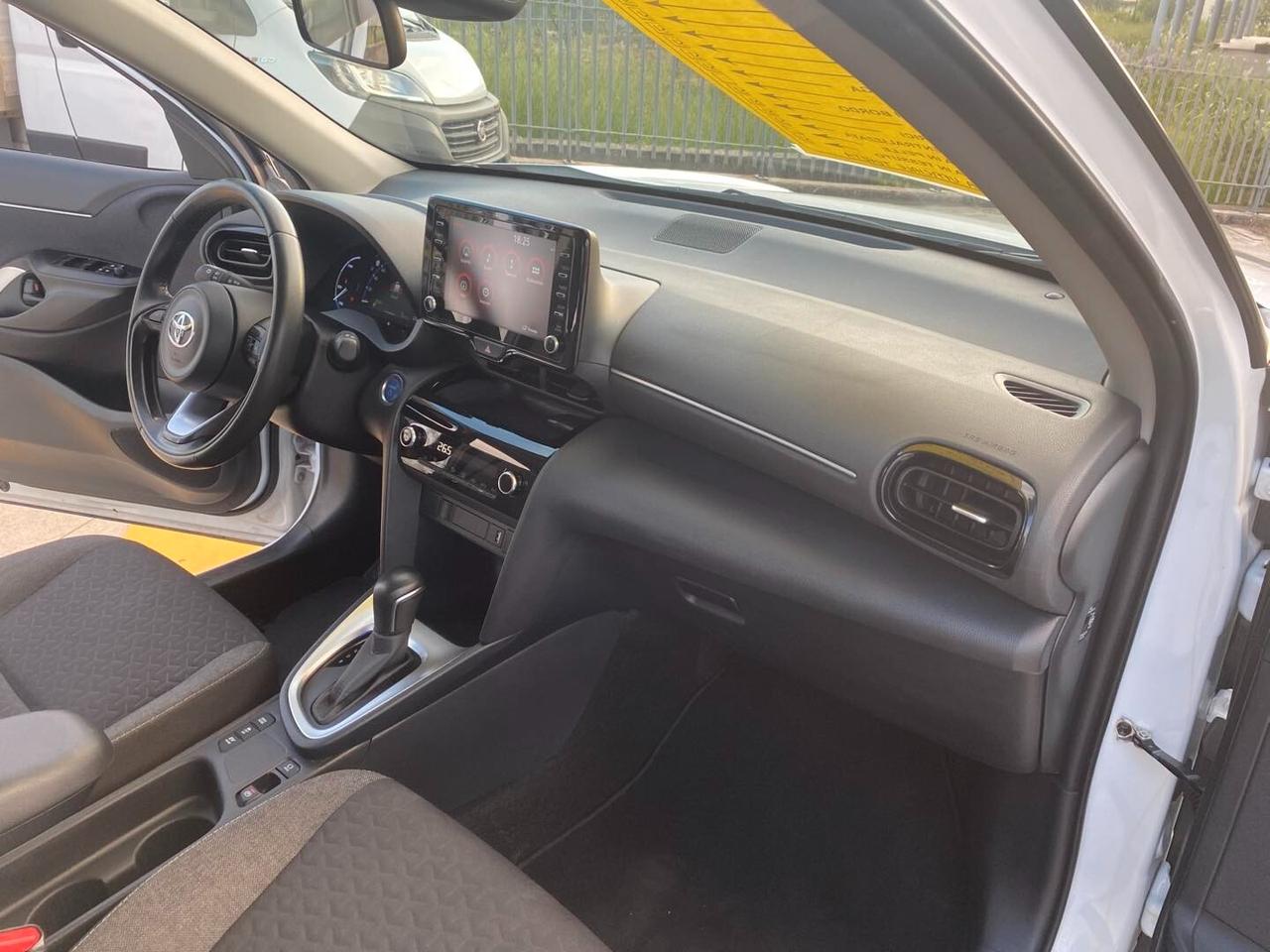 Toyota Yaris Cross 1.5 Hybrid (116 CV) E-CVT Business 2023