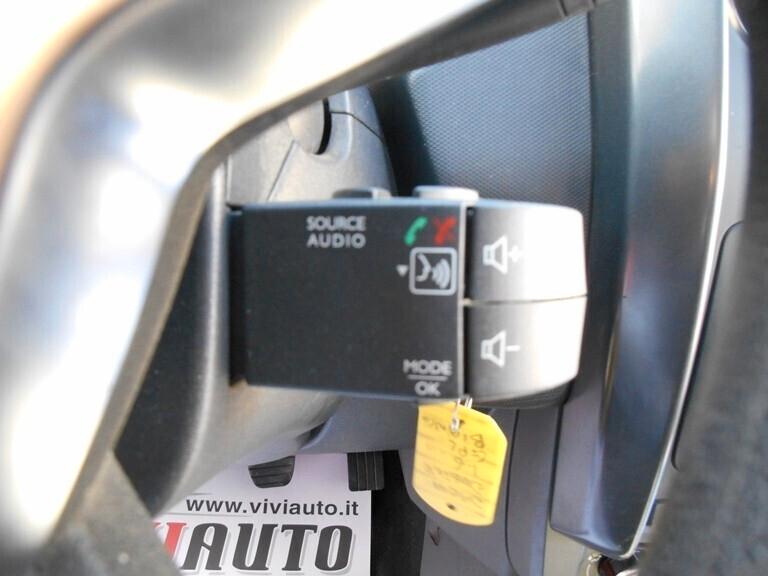 Dacia Duster 1.6 115CV Start&Stop 4x2 GPL Lauréate