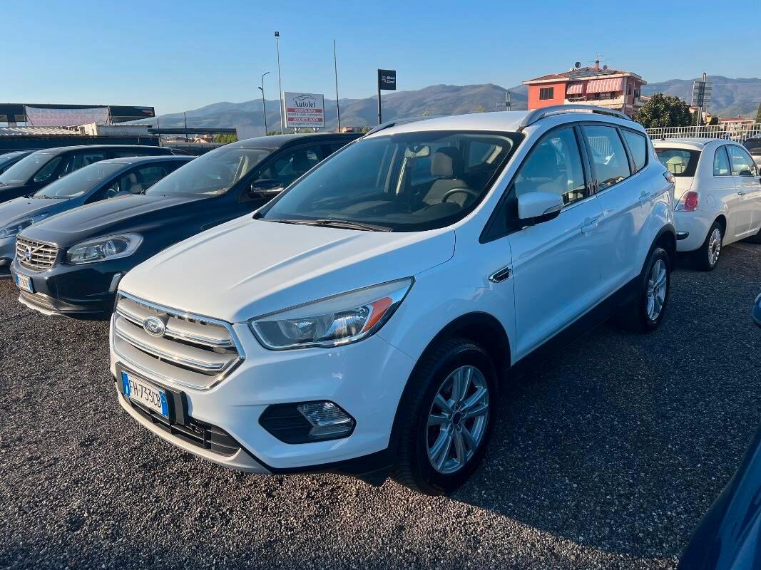 Ford Kuga 1.5 tdci Plus s&s 2wd 120cv