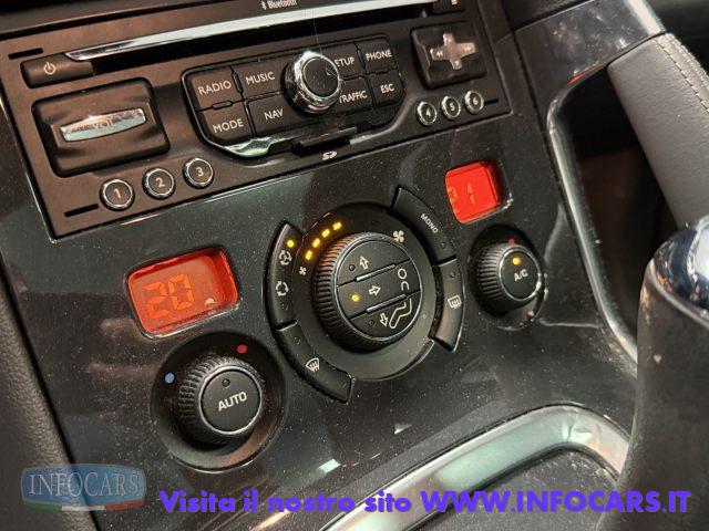 PEUGEOT 3008 1.6 e-HDi 112CV Autom.