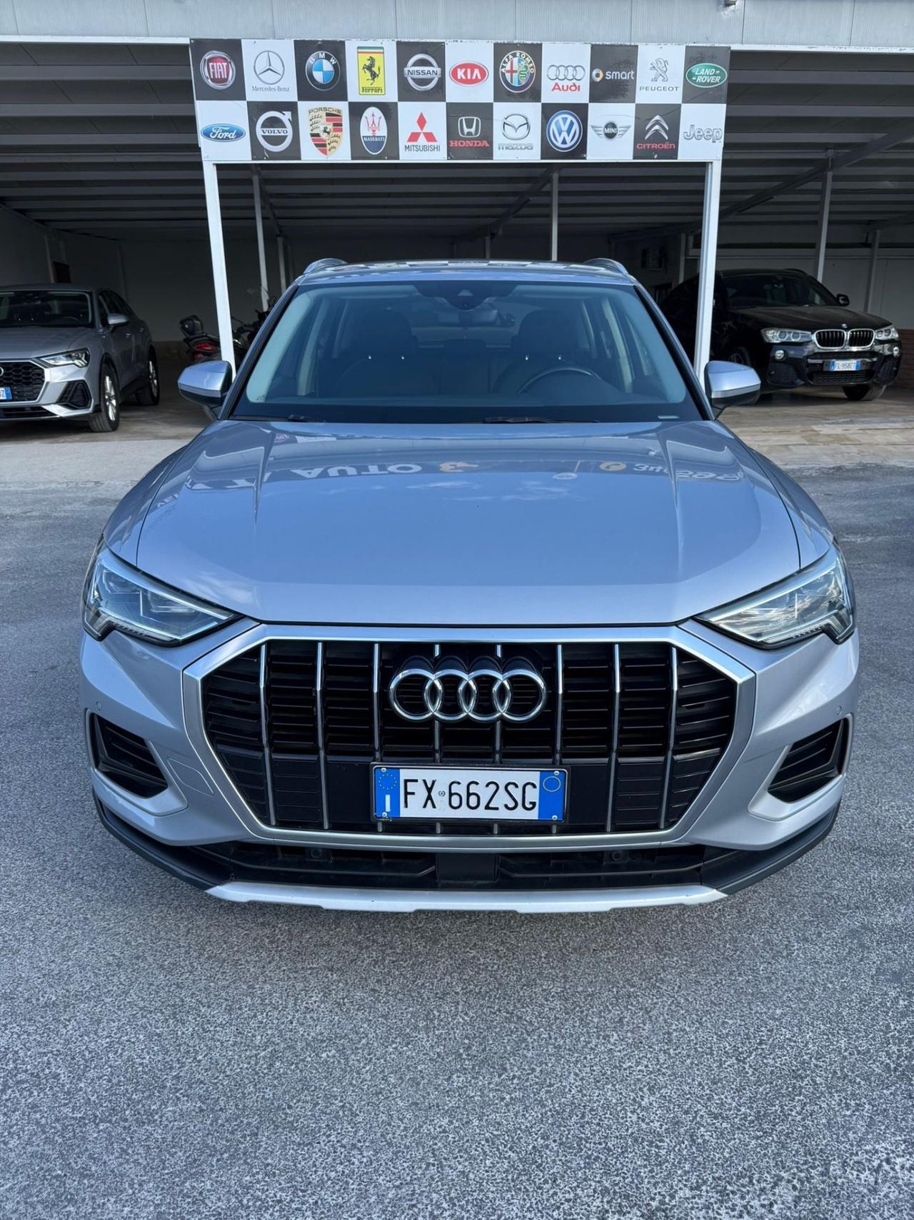 Audi Q3 35 TDI S tronic Business Advanced