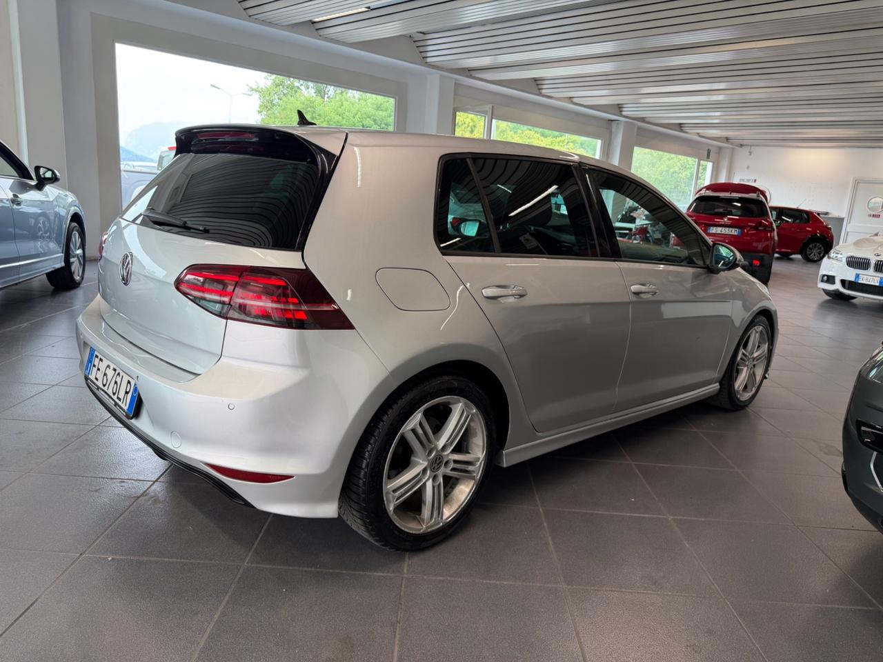 Volkswagen Golf 2.0 TDI DSG 5p. Executive BlueMotion Technology