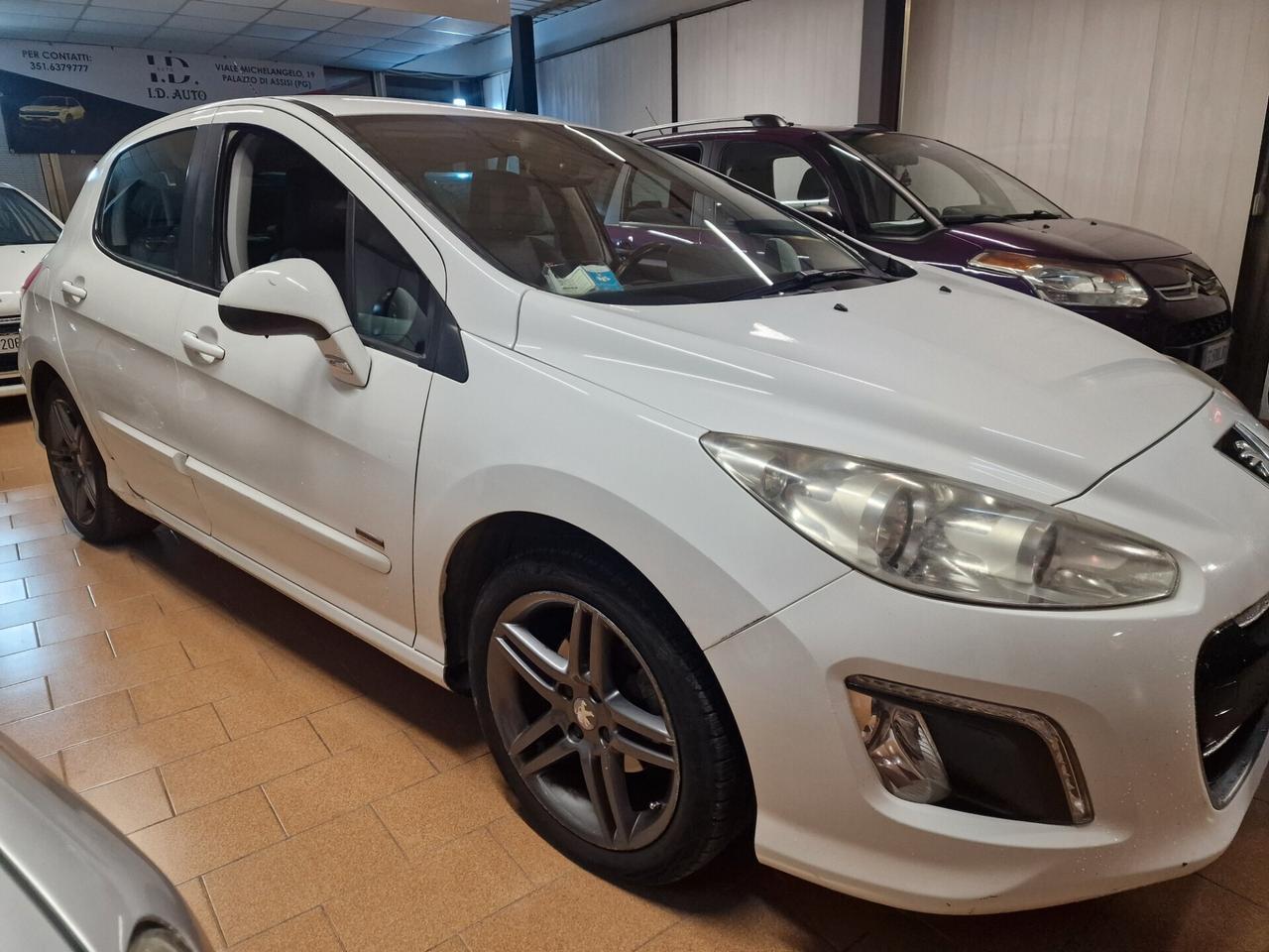 Peugeot 308 1.6 8V e-HDi 112CV Stop&Start 5p. Business