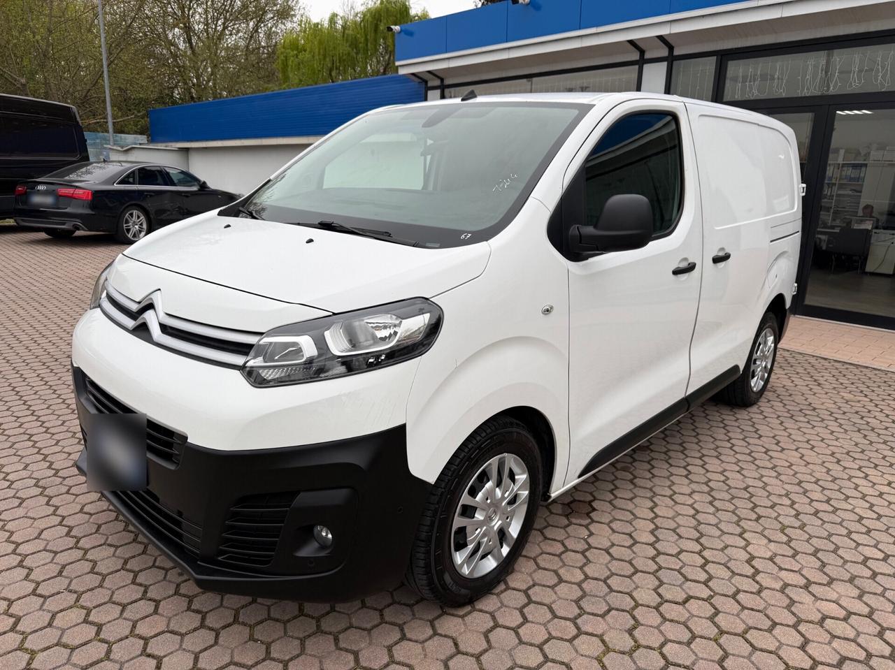 Jumpy 2.0 BlueHDi 120 S&S EAT8 PC-TN Furgone XS Club