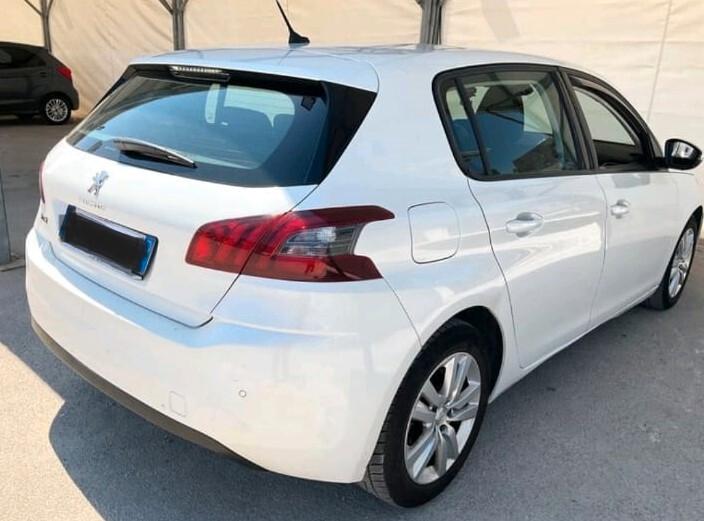 Peugeot 308 BlueHDi 100 S&S Business