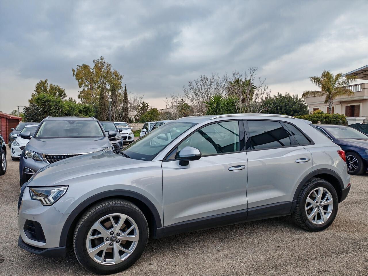 Audi Q3 2.0TDI pelle virtual navig led 2021