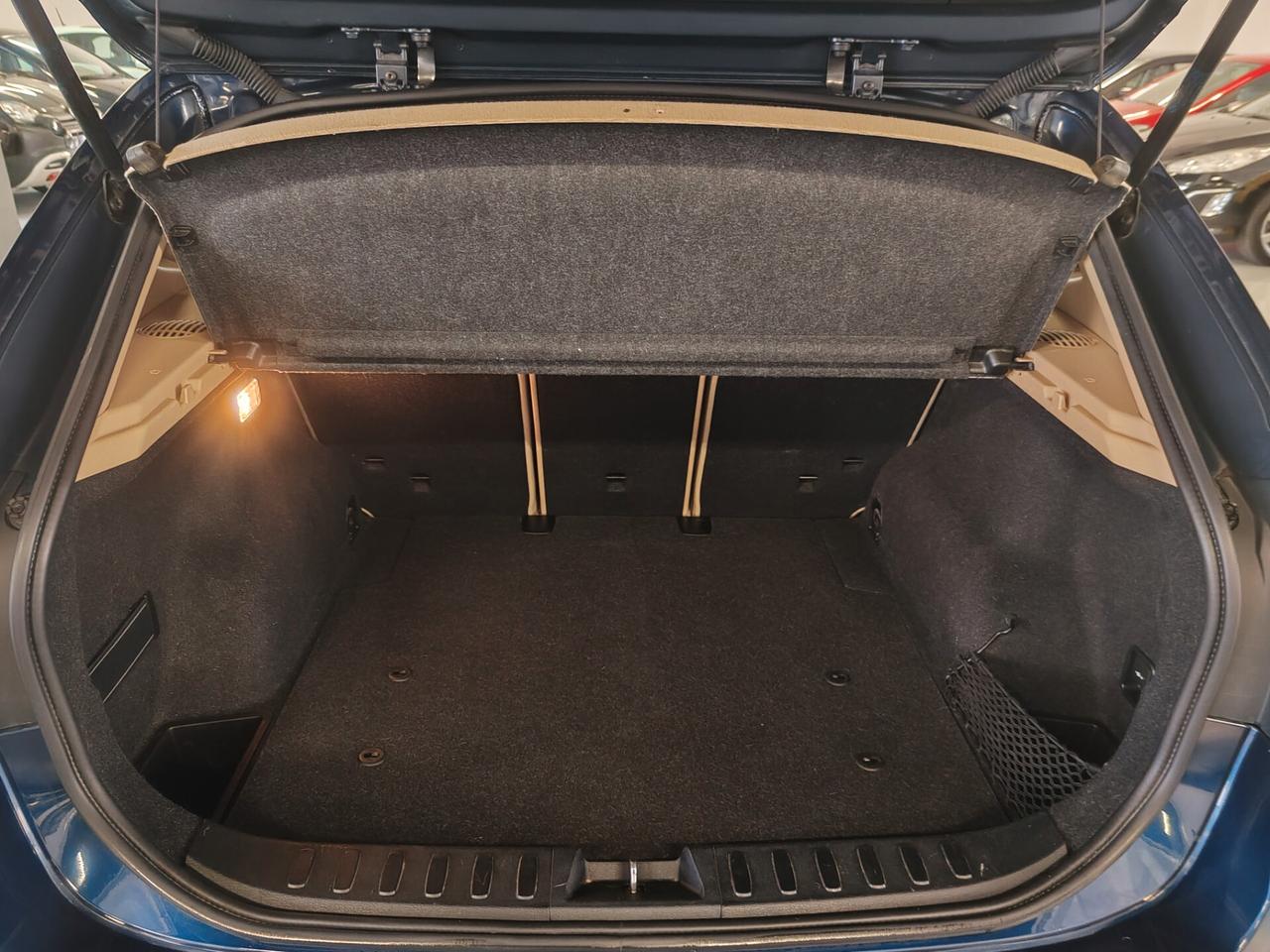 Bmw X1 sDrive18d X Line