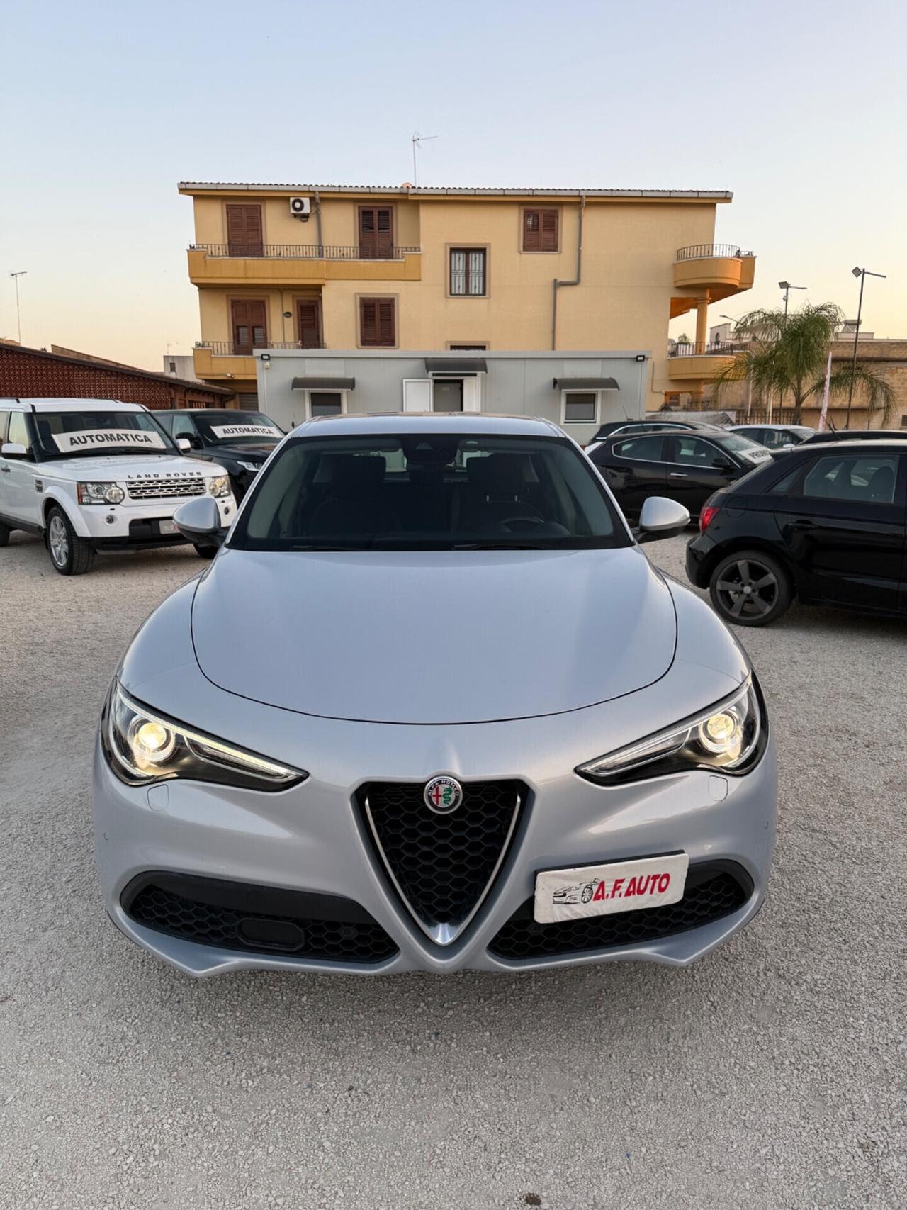 Alfa Romeo Stelvio 2.2 Turbodiesel 190 CV AT8 RWD Executive