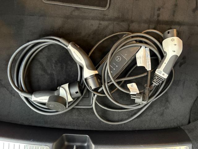 MERCEDES-BENZ GLC 300 de 4Matic Plug-in hybrid Coupé Premium Plus.