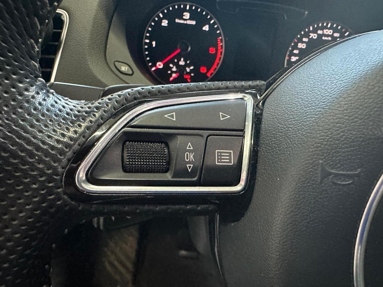 Audi Q3 2.0 TDI 150 CV S tronic line Edition