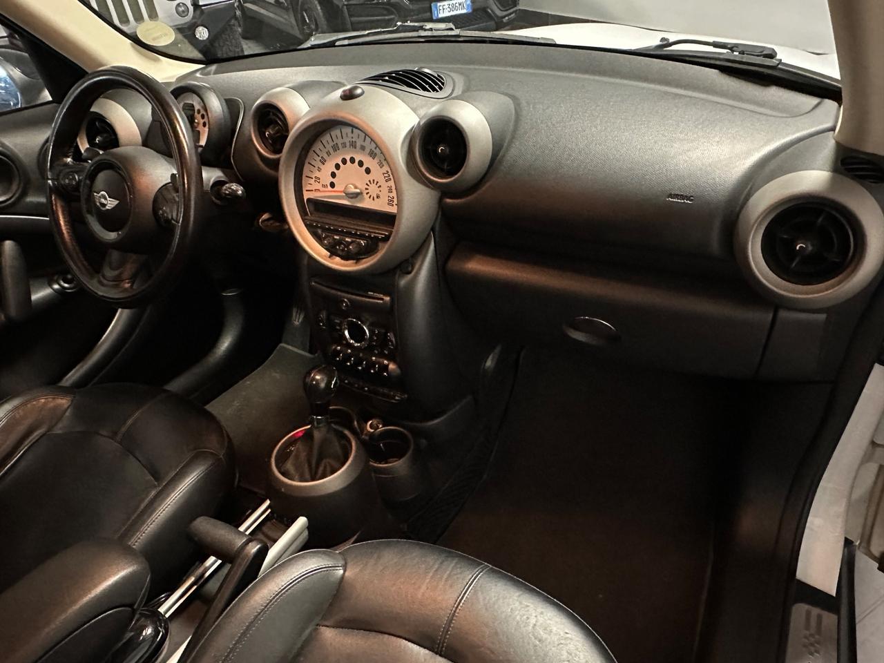 MINI COUNTRYMAN COOPER SD 2.0 AUTOMATICA 143CV