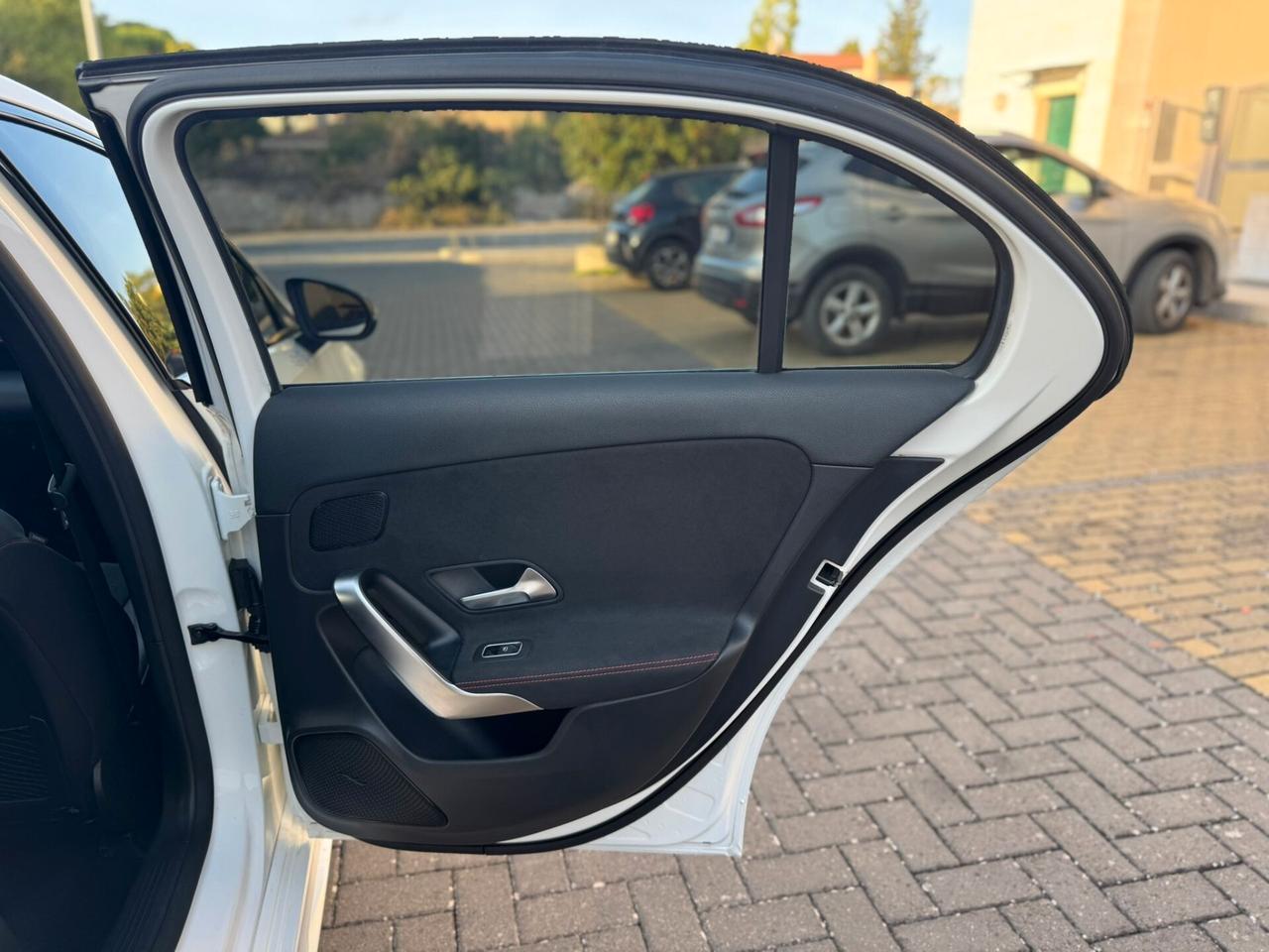 Mercedes-benz A 180 d AUTOMATIC PREMIUM,AMG,TETTO,FULL