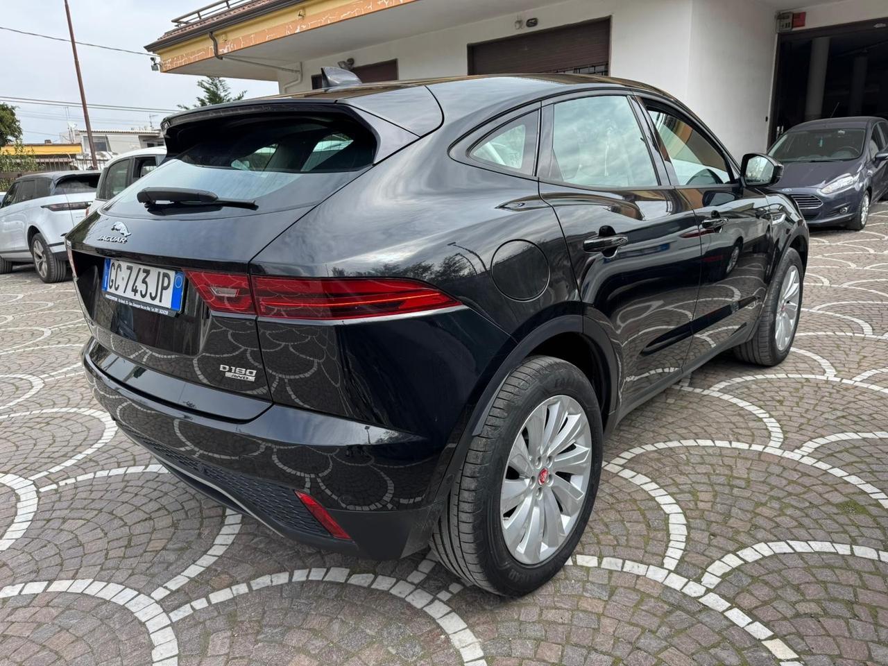Jaguar E-Pace 2.0D 180 CV AWD aut. R-Dynamic