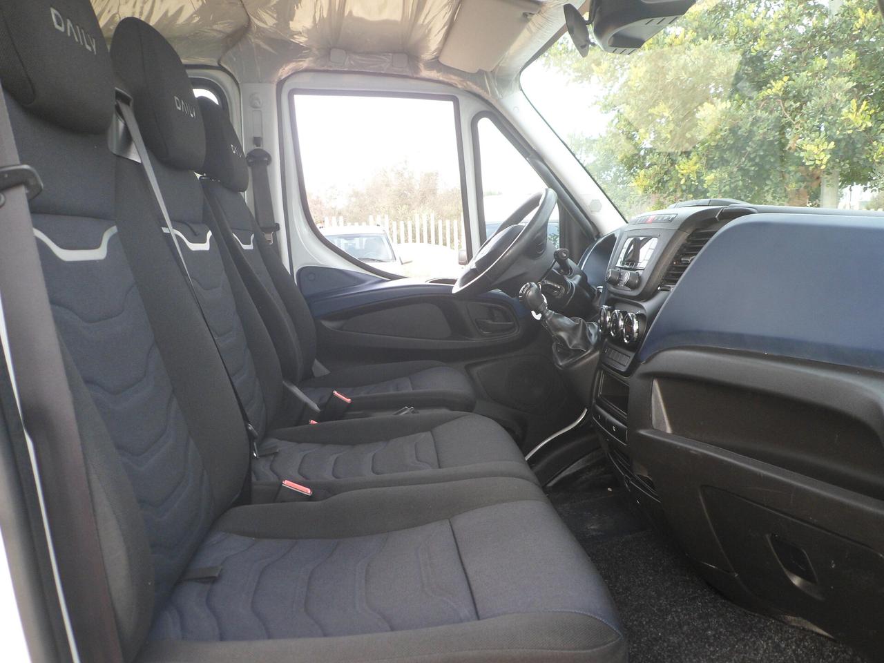 Iveco Daily 35c15 doppia cabina ribaltabile