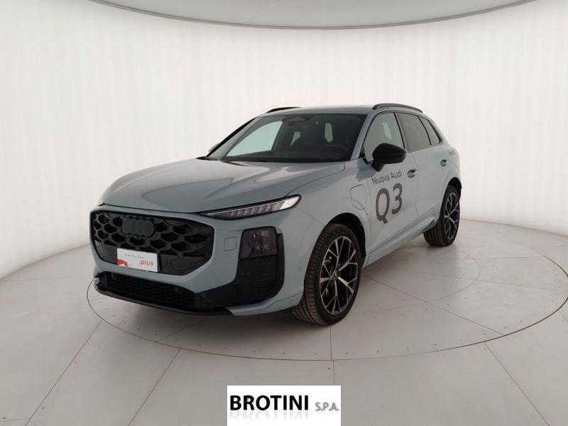 Audi Q3 e-hybrid 200 kW S tronic Bus Adv