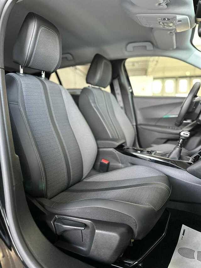 Peugeot 2008 PureTech 130 S&S Allure